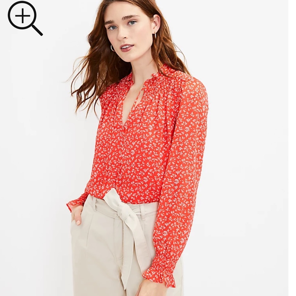 NWT Loft Smocked Ruffle Tie Neck Blouse Size Large
